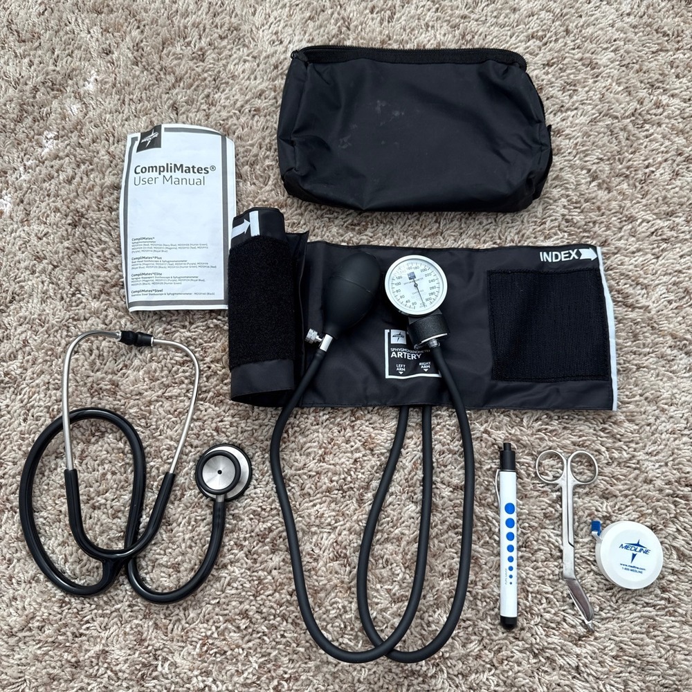 Medline CompliMates Blood Pressure Kit Stethoscope Sphygmomanometer Case Black